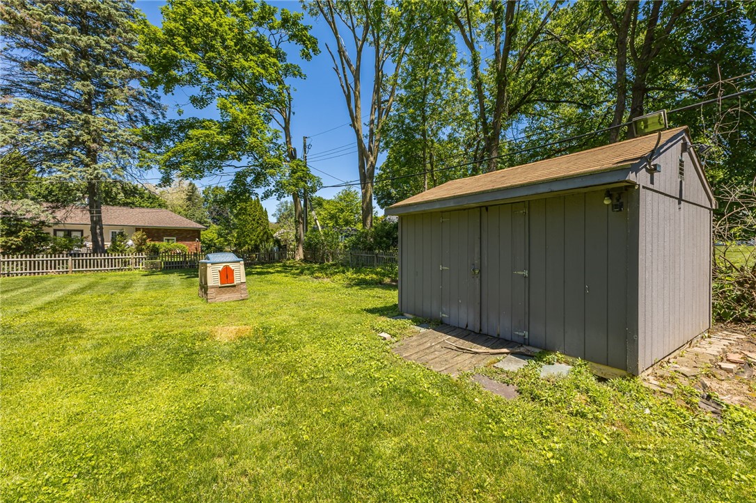180 Overbrook Road Pittsford, NY 14618 - Photo 33 of 35