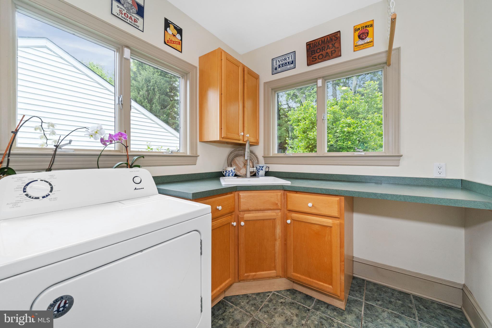 243 Heyburn Road Chadds Ford, PA 19317 - Photo 27 of 58 a utility room with dryer and washer