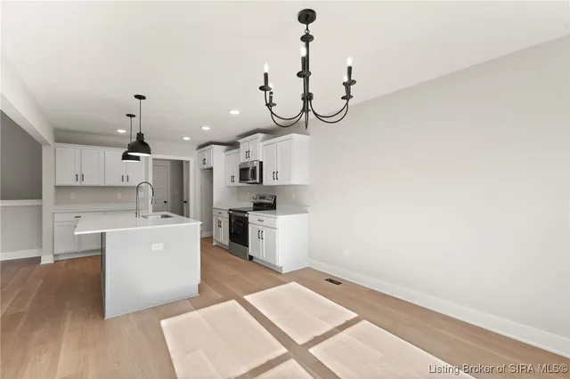 $384,900 | 1042 Dunbarton Way, Unit LOT 210, Georgetown, IN 47122