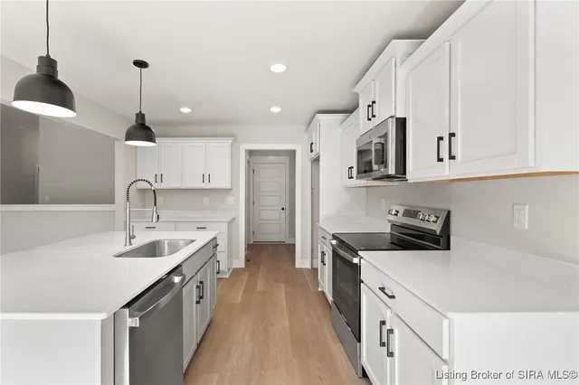 $384,900 | 1042 Dunbarton Way, Unit LOT 210, Georgetown, IN 47122