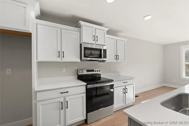 $384,900 | 1042 Dunbarton Way, Unit LOT 210, Georgetown, IN 47122