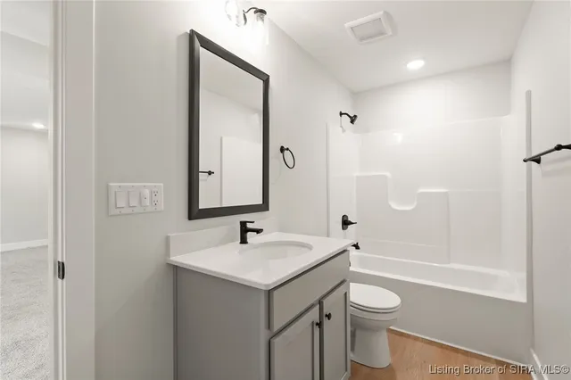 $384,900 | 1042 Dunbarton Way, Unit LOT 210, Georgetown, IN 47122