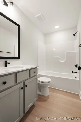 $384,900 | 1042 Dunbarton Way, Unit LOT 210, Georgetown, IN 47122