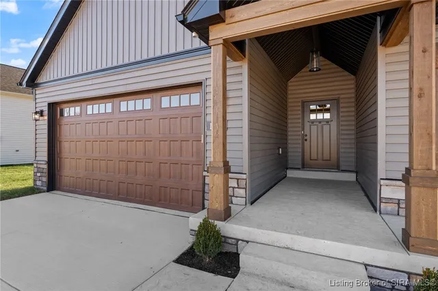 $384,900 | 1042 Dunbarton Way, Unit LOT 210, Georgetown, IN 47122