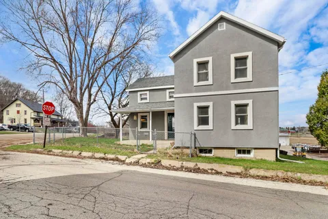 $245,000 | 118 1st, New Glarus, WI 53574