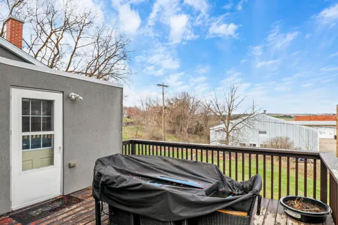 $245,000 | 118 1st, New Glarus, WI 53574