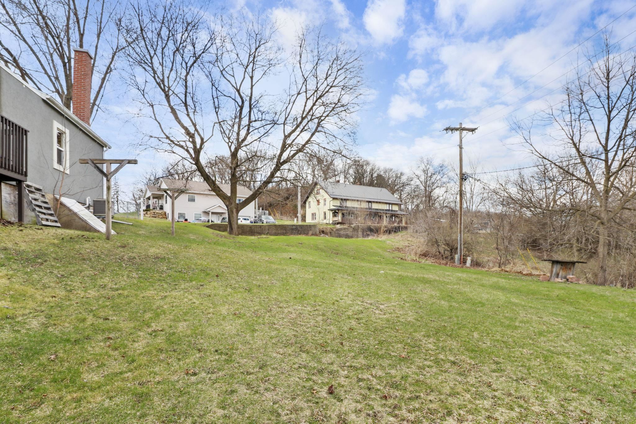 118 1st New Glarus, WI 53574 - Photo 25 of 32
