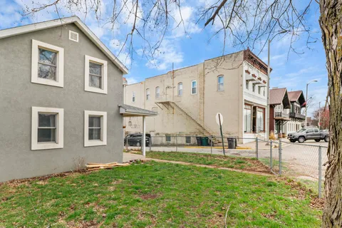 $245,000 | 118 1st, New Glarus, WI 53574