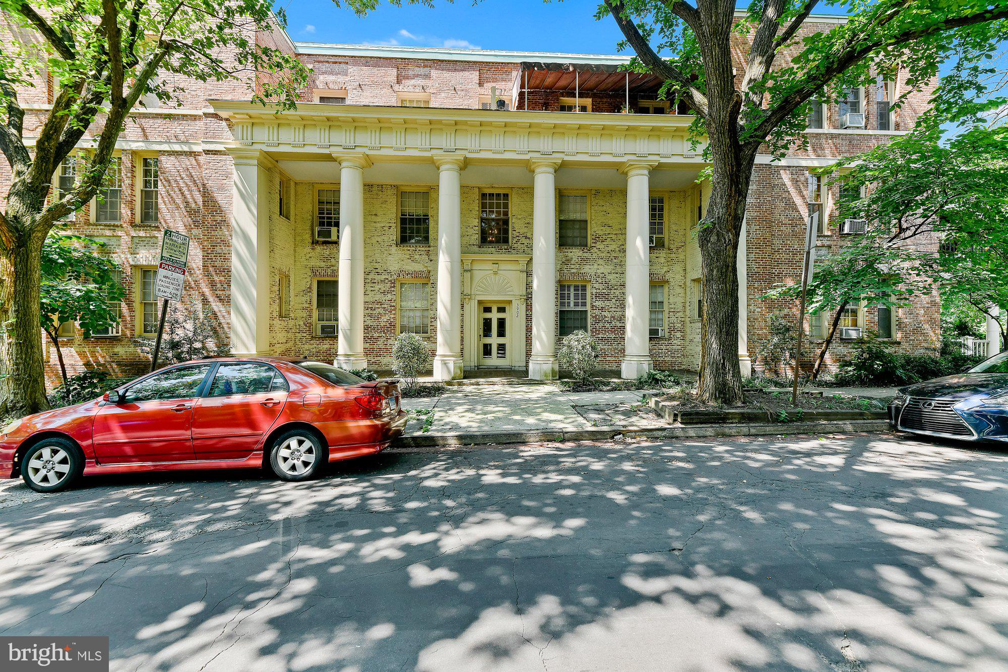 Welcome Home to 3902 Canterbury Rd.!!