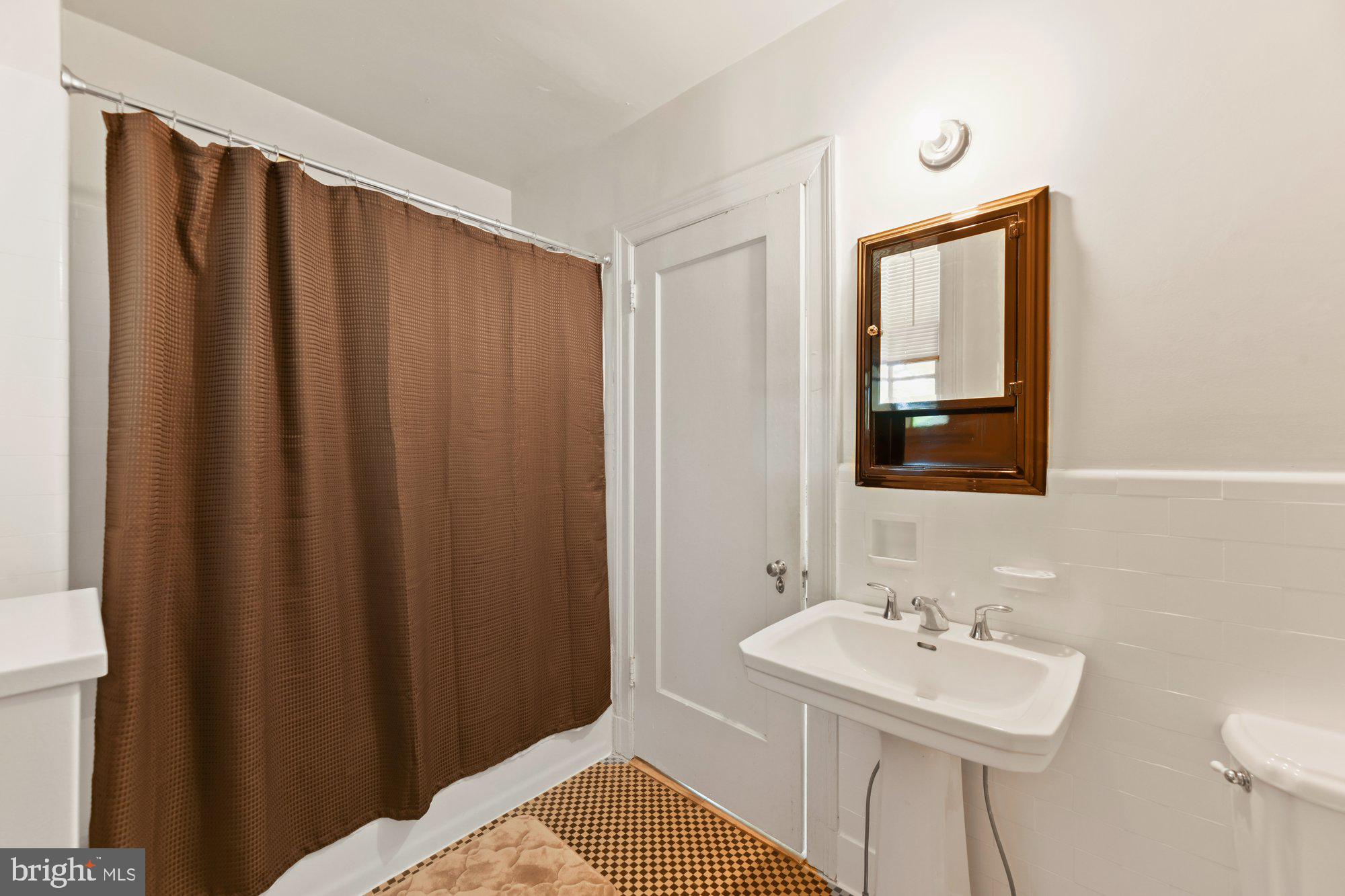 3902 Canterbury Road, Unit 2A Baltimore, MD 21218 - Photo 20 of 30 Bath for Bedroom 1