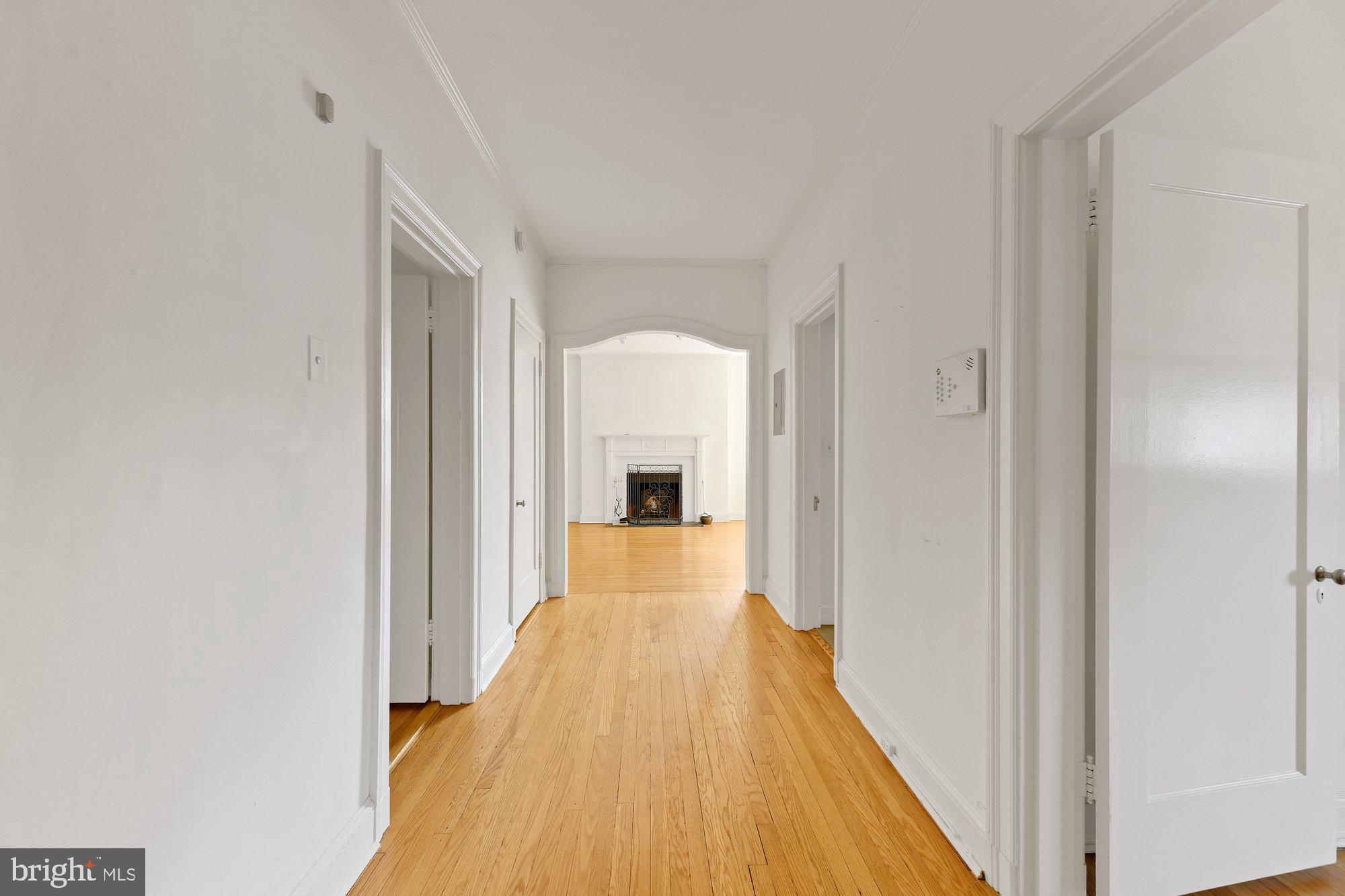 3902 Canterbury Road, Unit 2A Baltimore, MD 21218 - Photo 3 of 30 Foyer