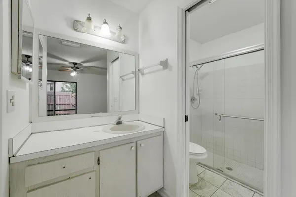 $300,000 | 126 Sherwood Circle, Unit 12D, Jupiter, FL 33458