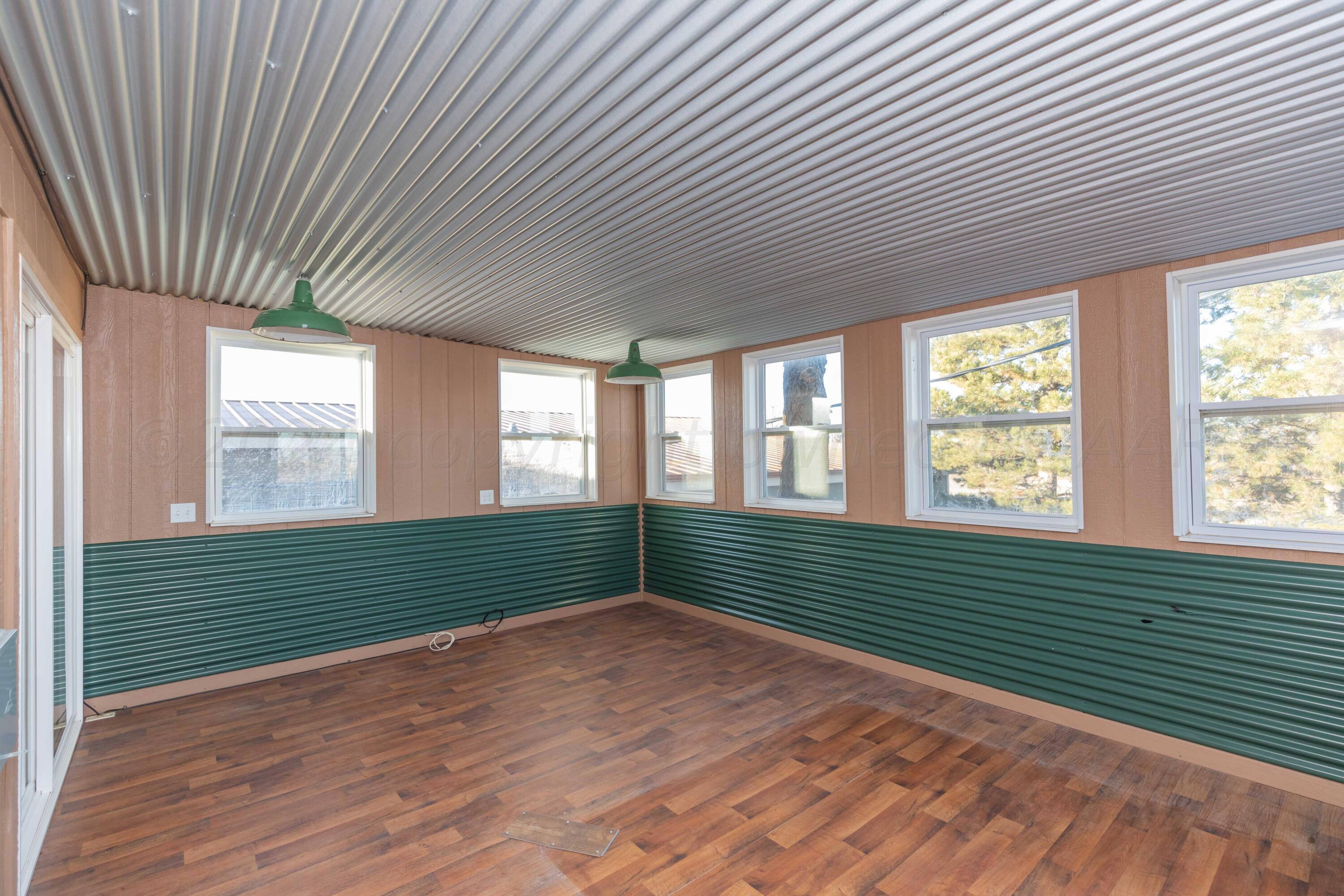1800 West McCormick Road Amarillo, TX 79118 - Photo 40 of 92 UPSTAIRS SUNROOM VIEW 4