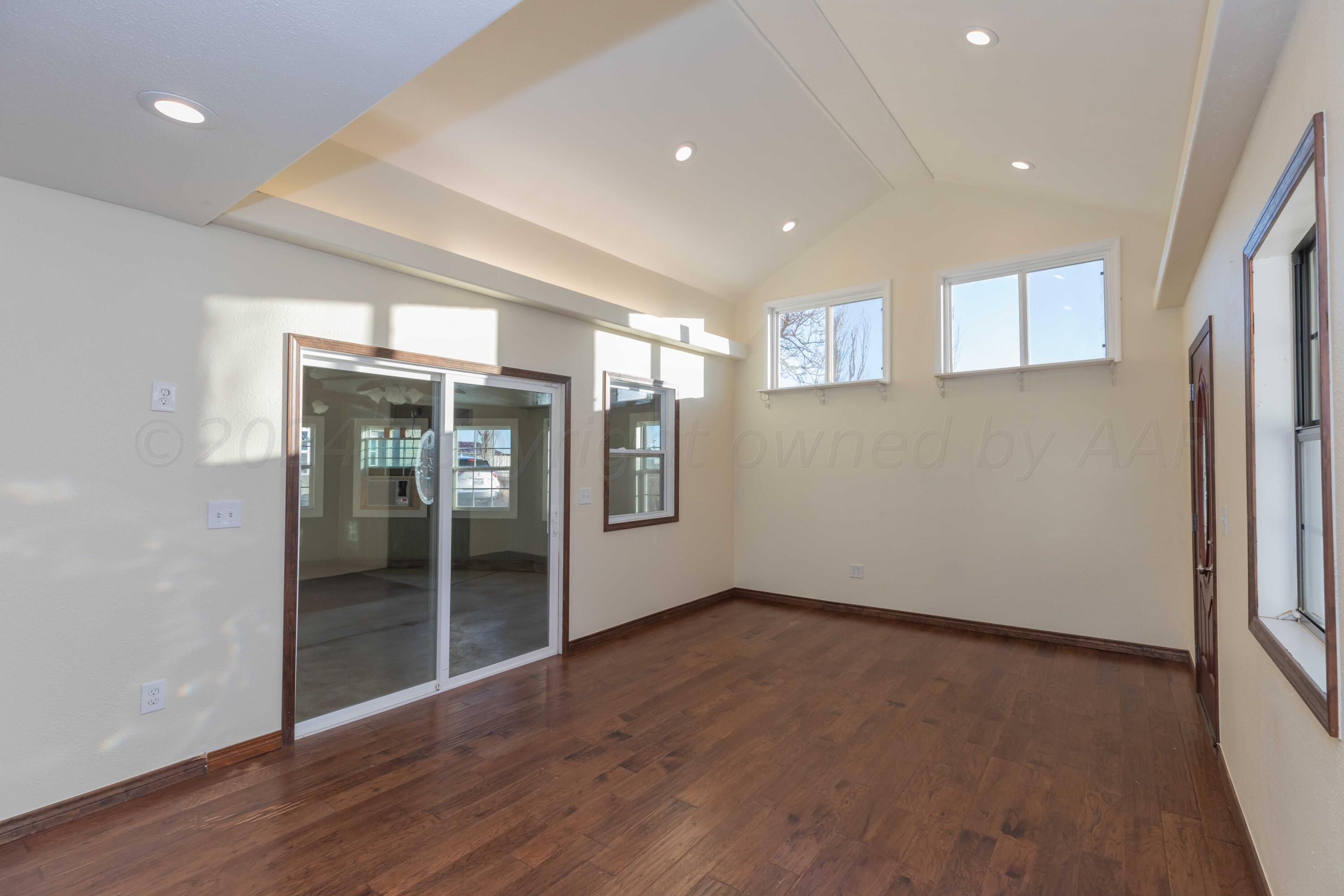 1800 West McCormick Road Amarillo, TX 79118 - Photo 5 of 92 DINING ROOM VIEW 2