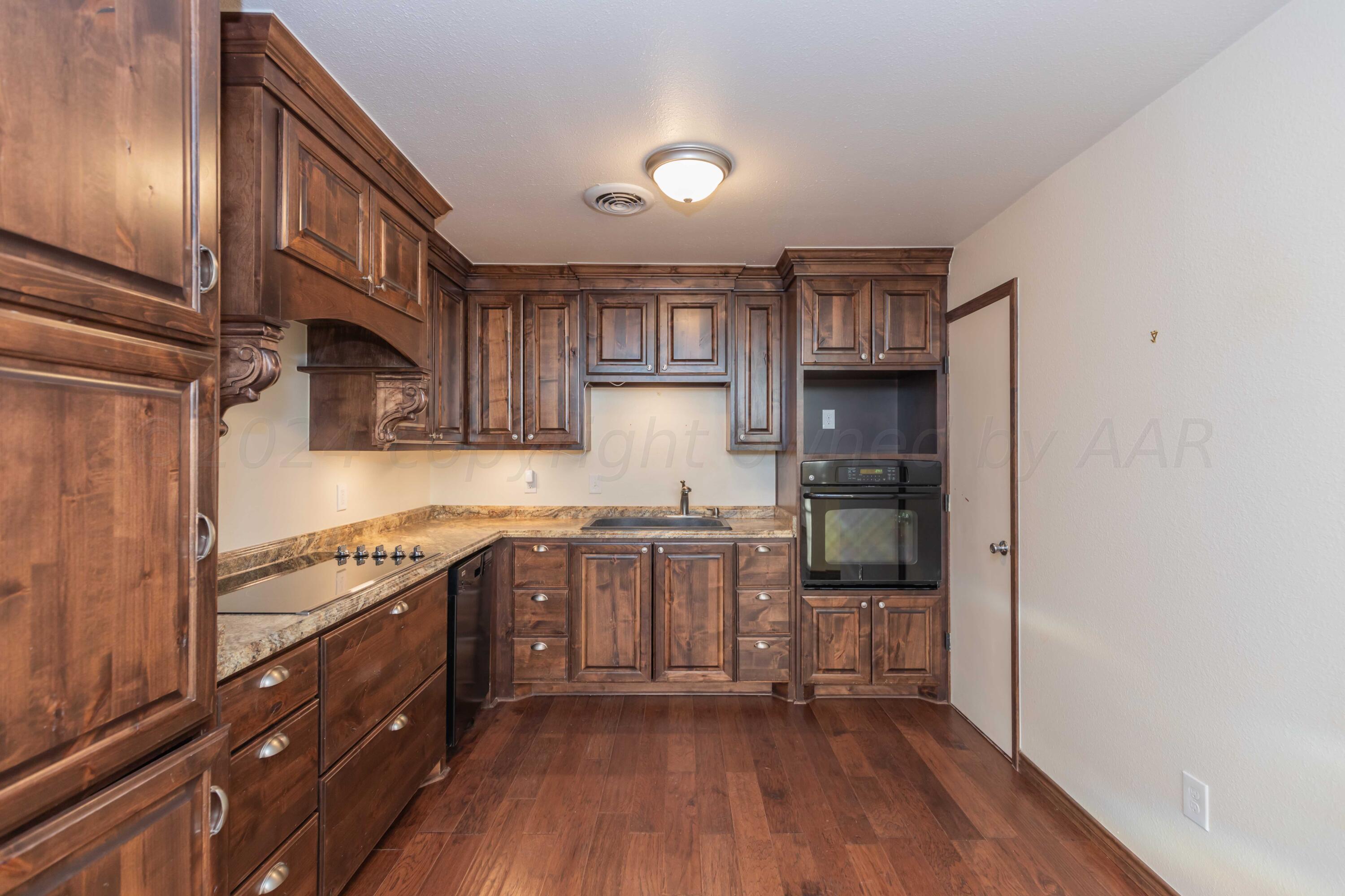 1800 West McCormick Road Amarillo, TX 79118 - Photo 8 of 92 KITCHEN VIEW 1