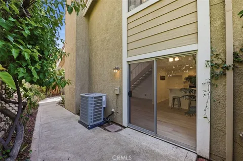 $1,099,000 | 22 La Costa Court, Laguna Beach, CA 92651