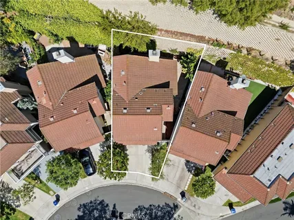 $1,099,000 | 22 La Costa Court, Laguna Beach, CA 92651