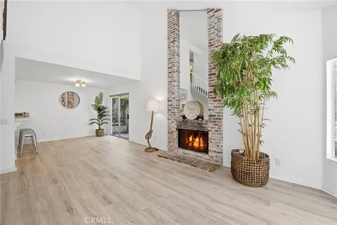 $1,099,000 | 22 La Costa Court, Laguna Beach, CA 92651