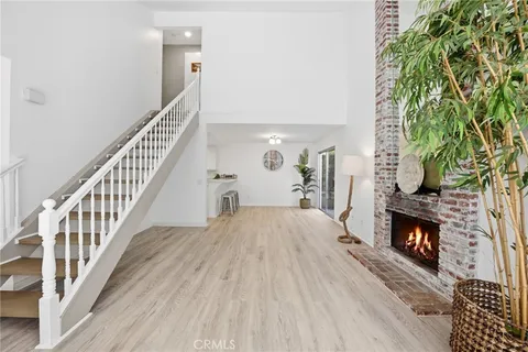 $1,099,000 | 22 La Costa Court, Laguna Beach, CA 92651