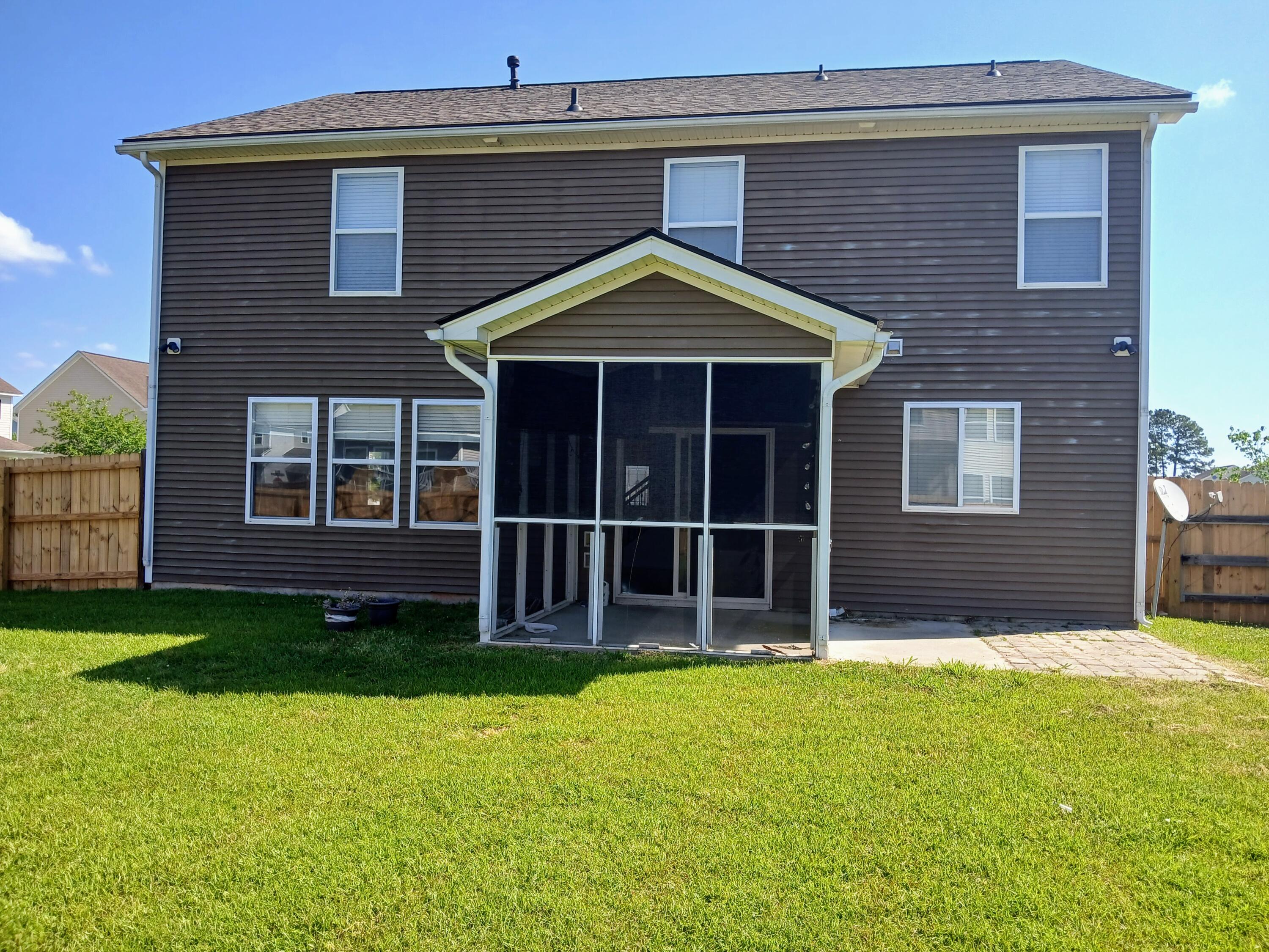 453 Glenmore Drive Moncks Corner, SC 29461 - Photo 13 of 25 453 Glenmore Drive