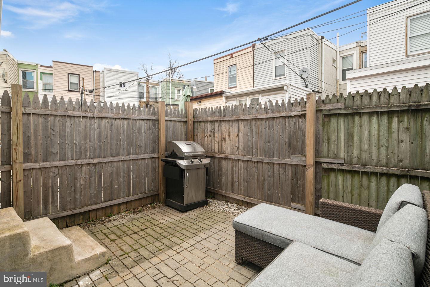 2517 East Gordon Street Philadelphia, PA 19125 - Photo 13 of 20 Back patio