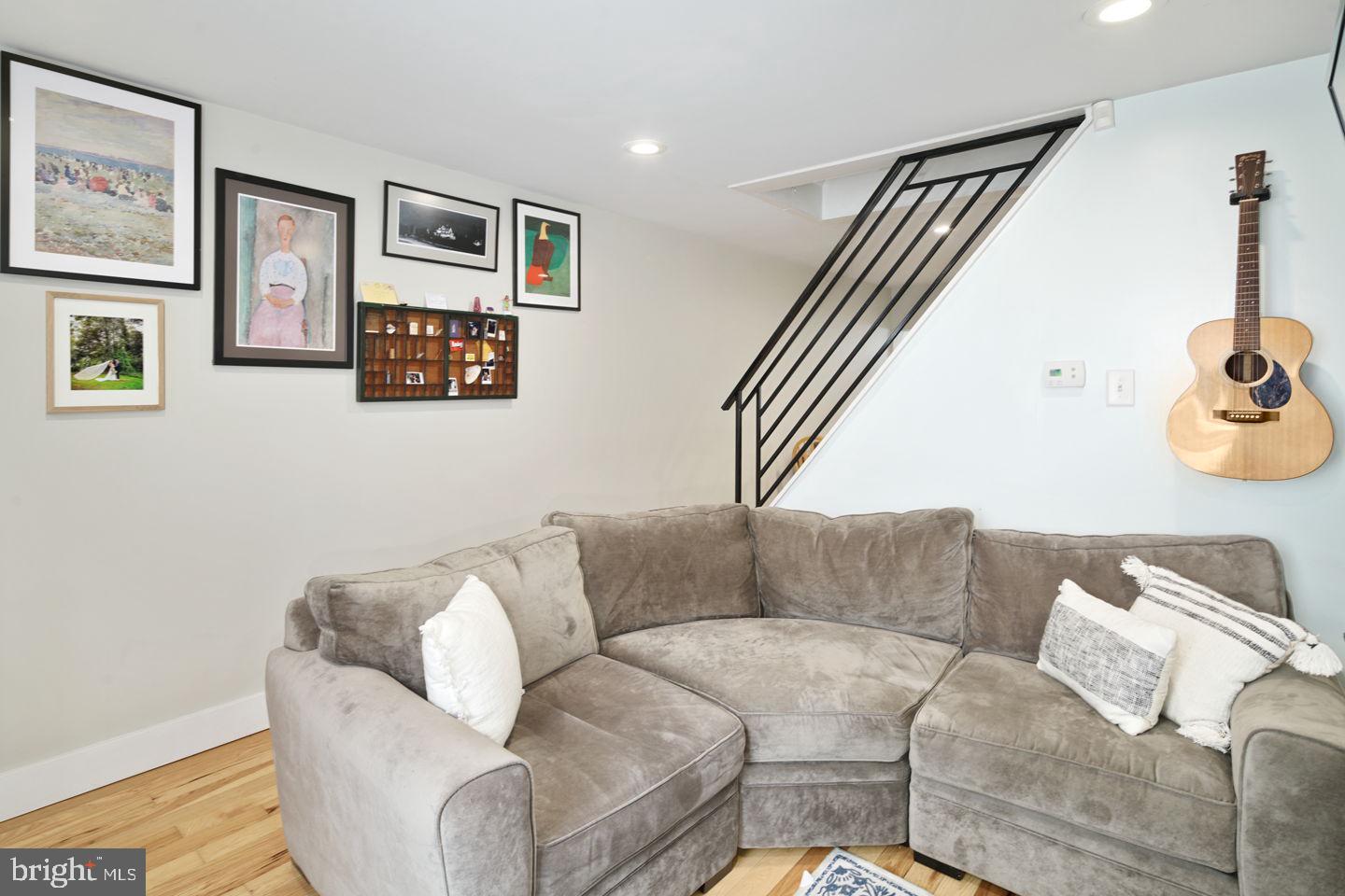 2517 East Gordon Street Philadelphia, PA 19125 - Photo 3 of 20 Living room