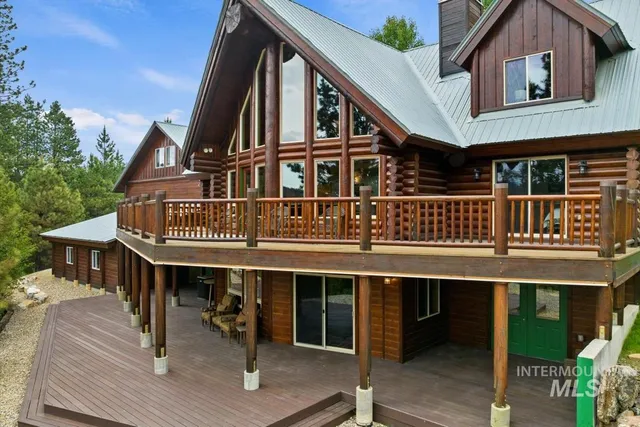 $1,425,000 | 25 Bobcat Court, Garden Valley, ID 83622