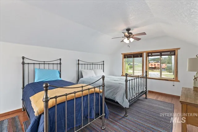 $1,425,000 | 25 Bobcat Court, Garden Valley, ID 83622