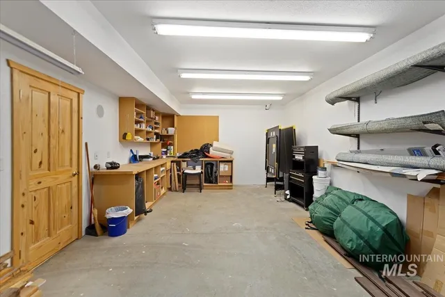 $1,425,000 | 25 Bobcat Court, Garden Valley, ID 83622