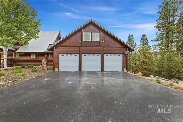 $1,425,000 | 25 Bobcat Court, Garden Valley, ID 83622
