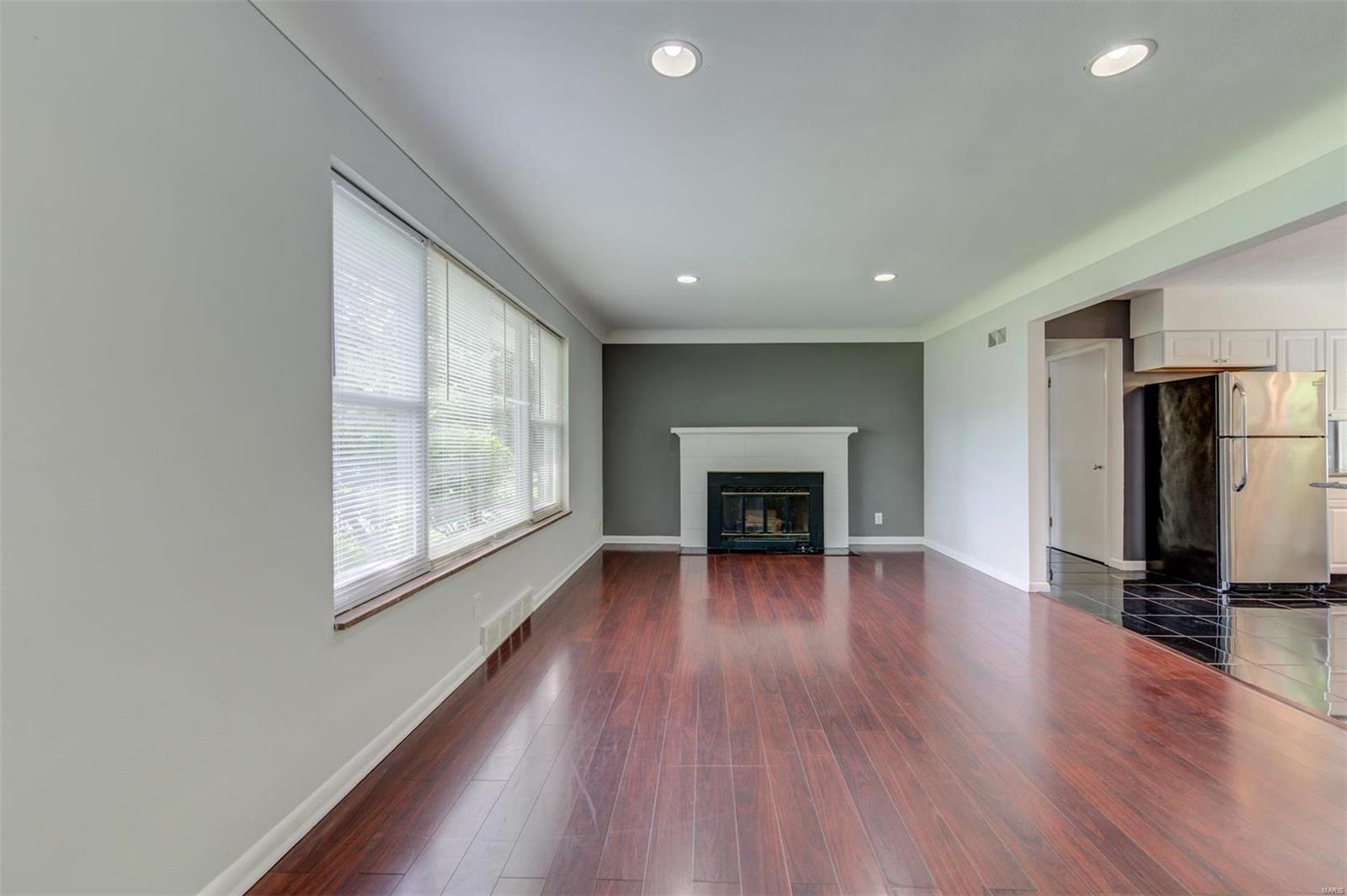 926 Schulte Road St. Louis, MO 63146 - Photo 6 of 41 Gallery Image 6