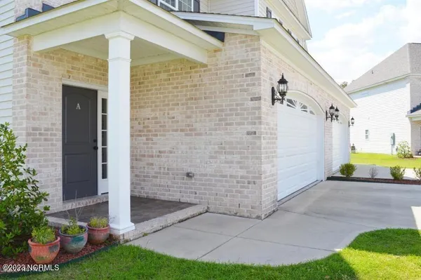 $1,800 | 2020 Leighton Drive, Unit A, Greenville, NC 27834
