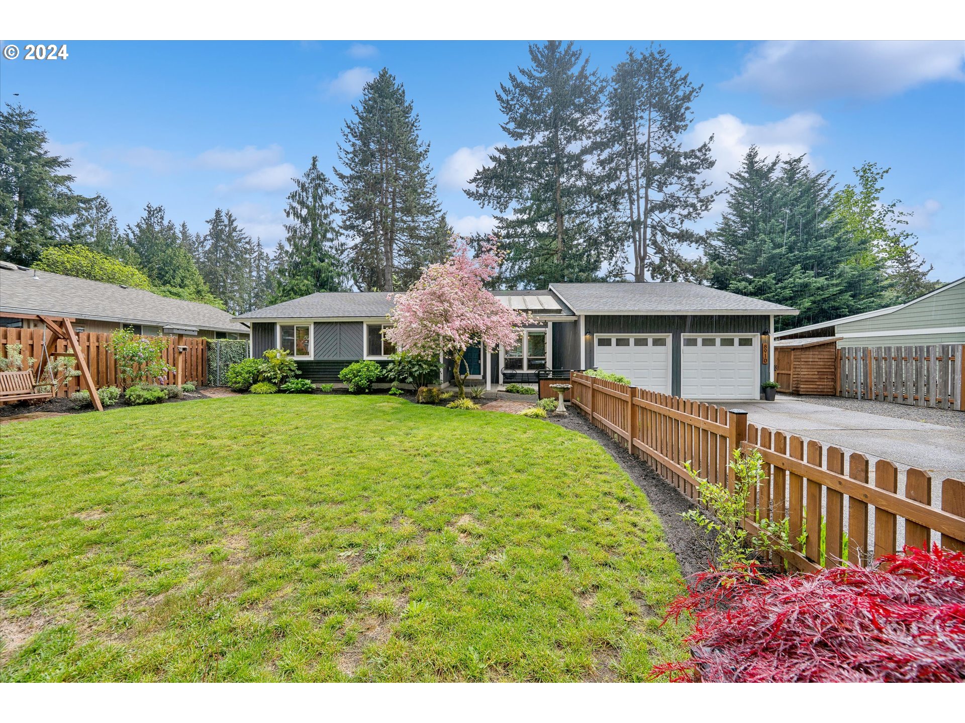 8910 Southwest Arapaho Road Tualatin, OR 97062 - Photo 1 of 32 Gallery Image 1
