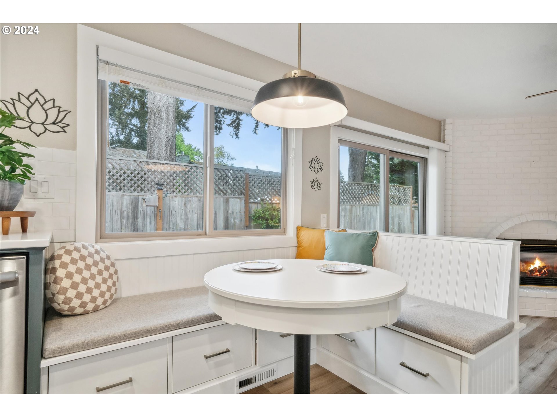8910 Southwest Arapaho Road Tualatin, OR 97062 - Photo 14 of 32 Gallery Image 14