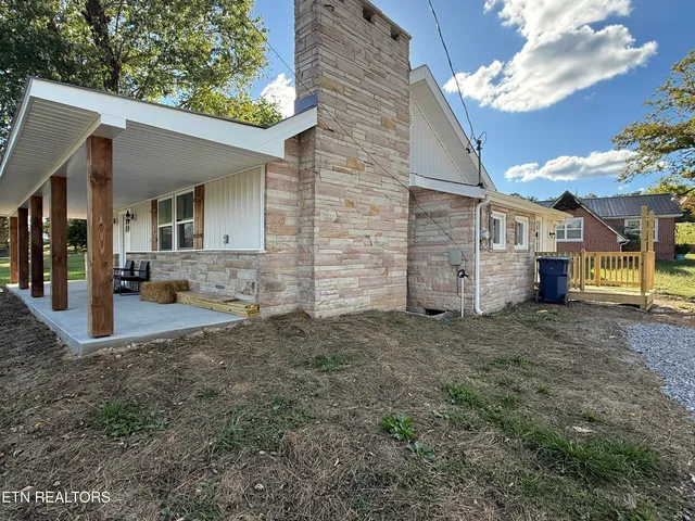 $169,000 | 8415 Morgan County Highway, Sunbright, TN 37872