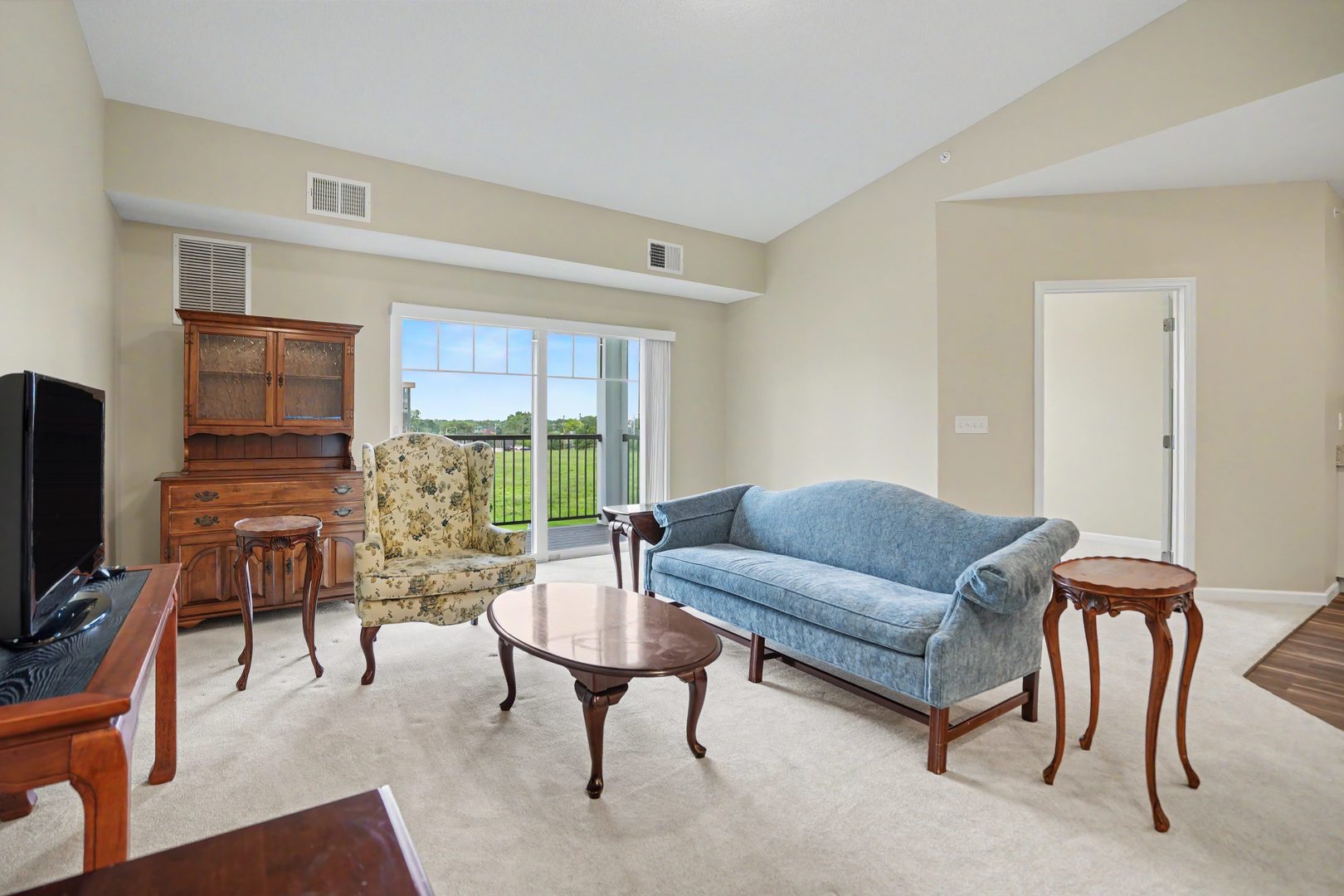 2592 Middle Road, Unit 318 Bettendorf, IA 52722 - Photo 16 of 24