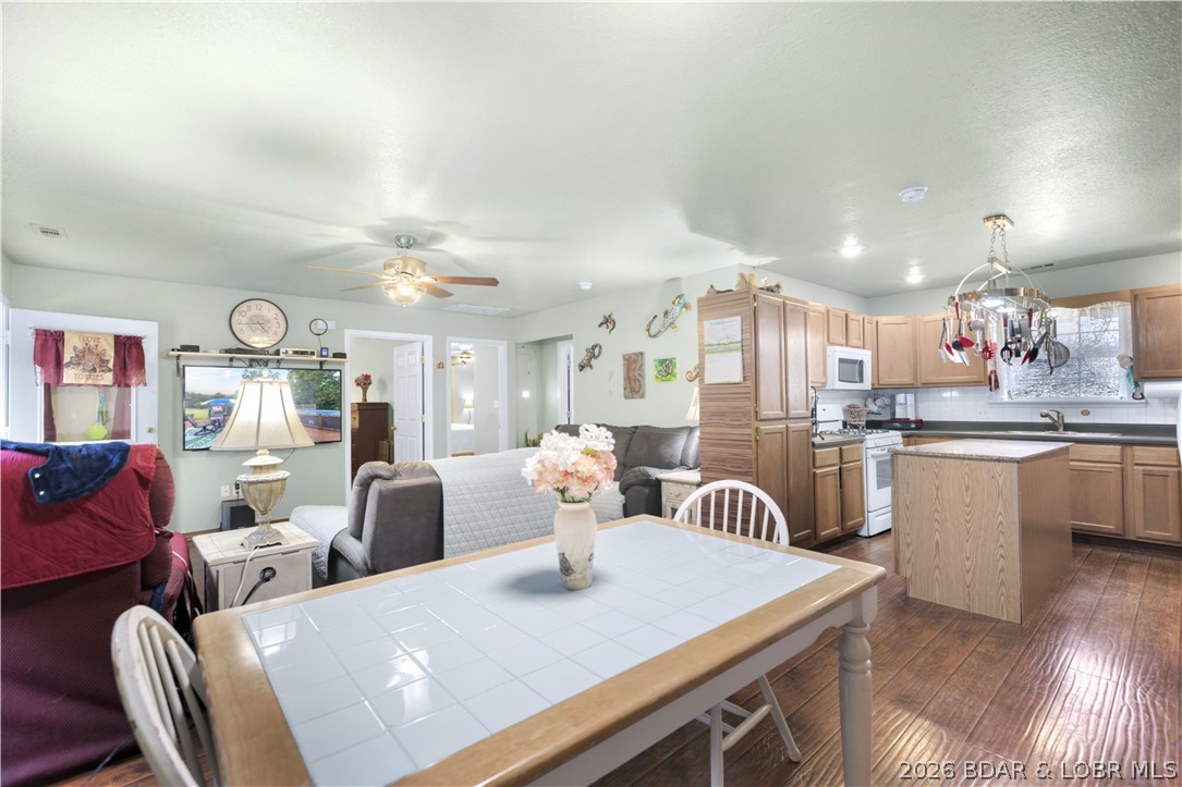 411 Valley Spring Road Camdenton, MO 65020 - Photo 24 of 46