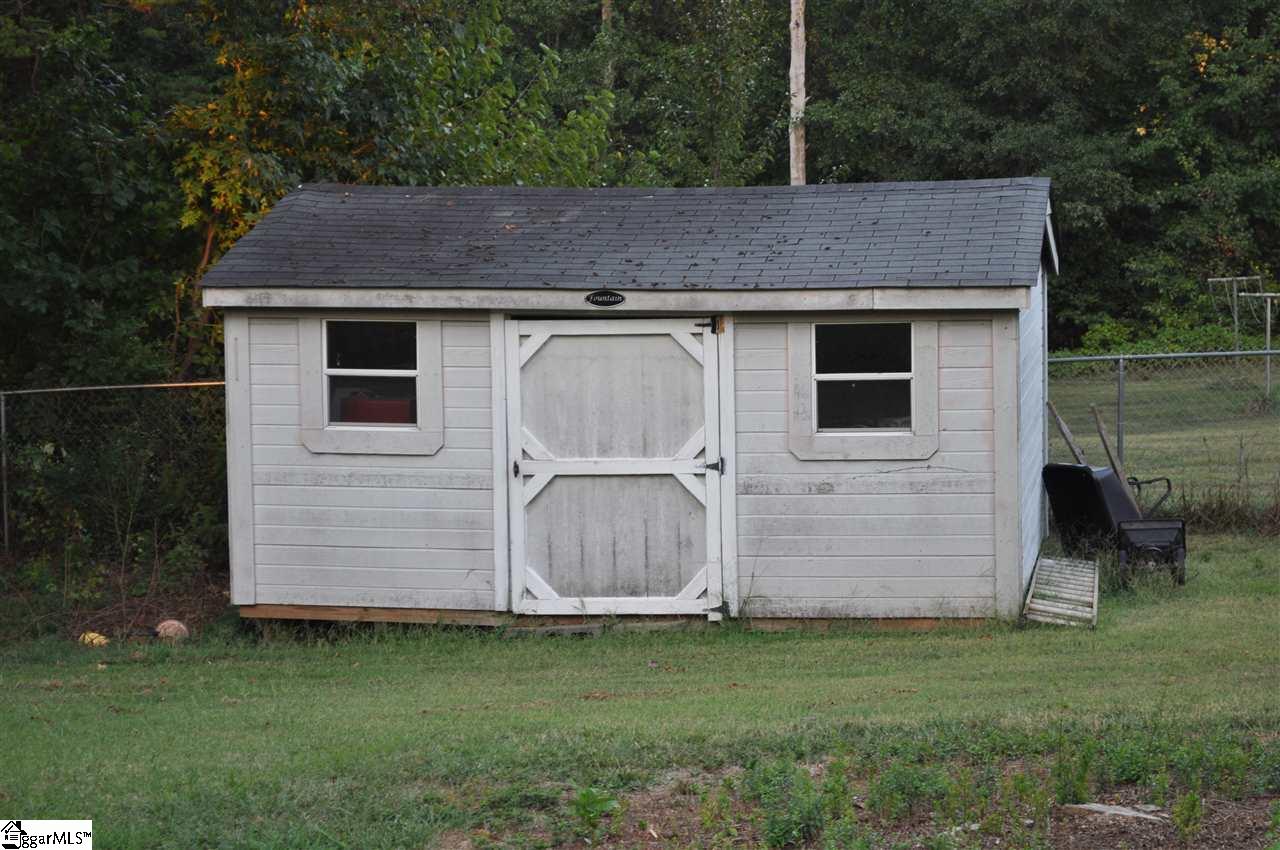 232 State Rd S-42-1944 Chesnee, SC 29323 - Photo 12 of 13 Gallery Image 12