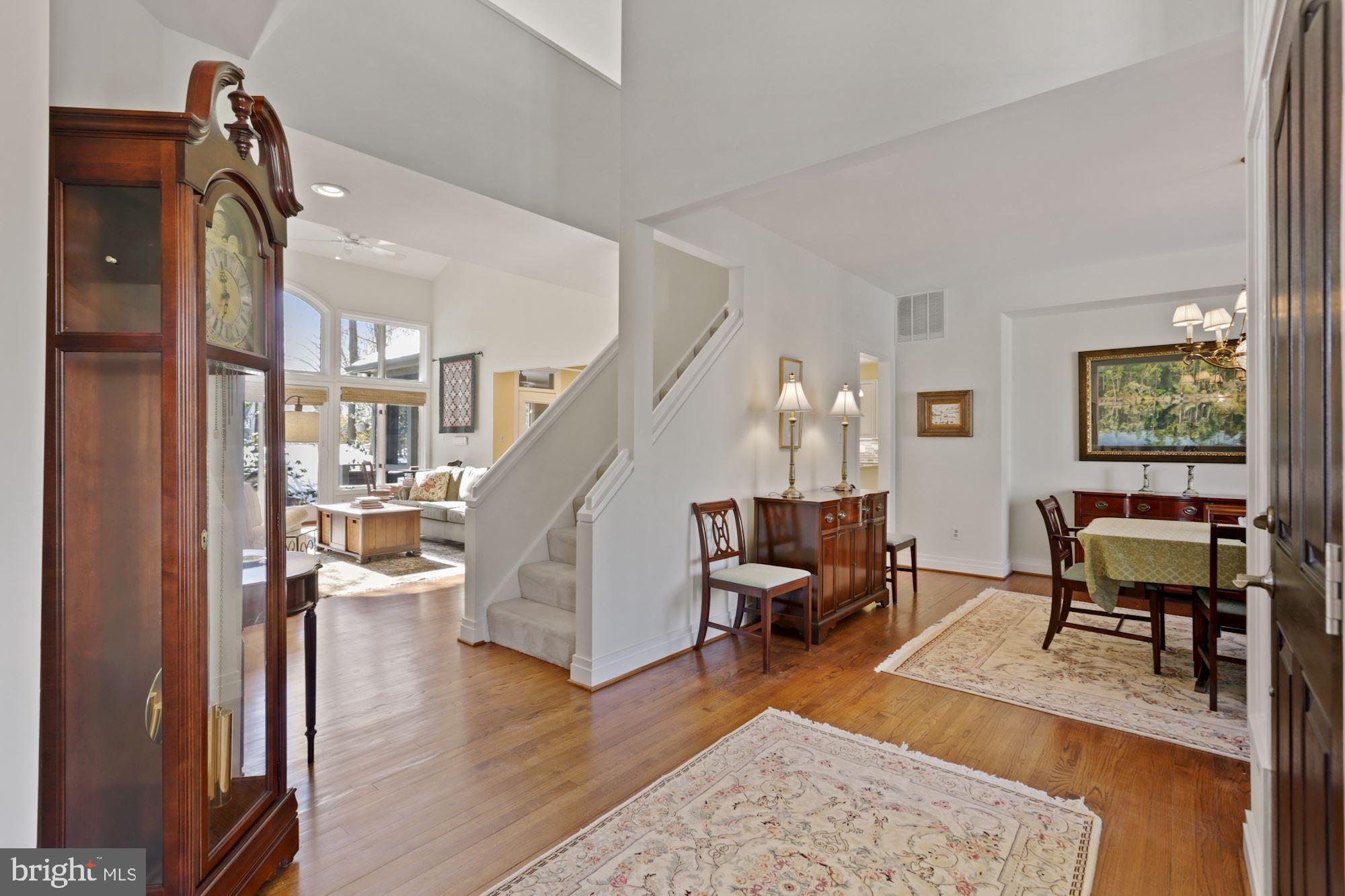 11331 Woodbrook Lane Reston, VA 20194 - Photo 15 of 43 Lovely Formal DR with Hardwoods