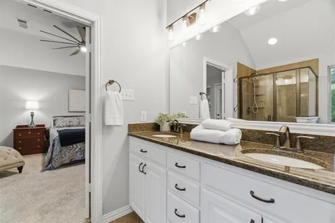 $580,000 | 740 Sheldon Road, Lantana, TX 76226