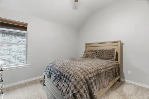 $580,000 | 740 Sheldon Road, Lantana, TX 76226