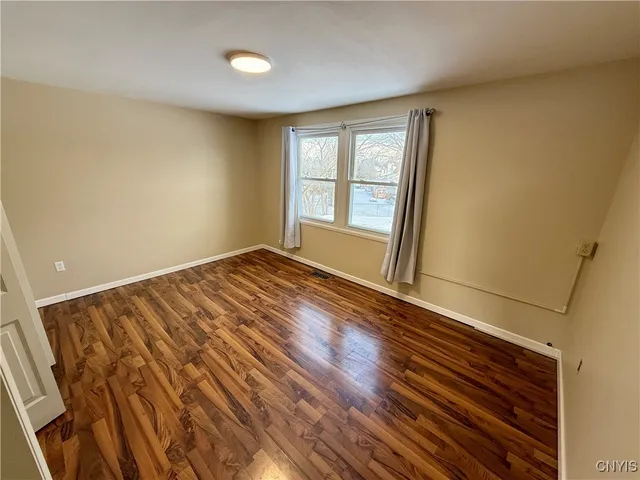 $2,350 | 8497 Chinkapin Circle, Cicero, NY 13039