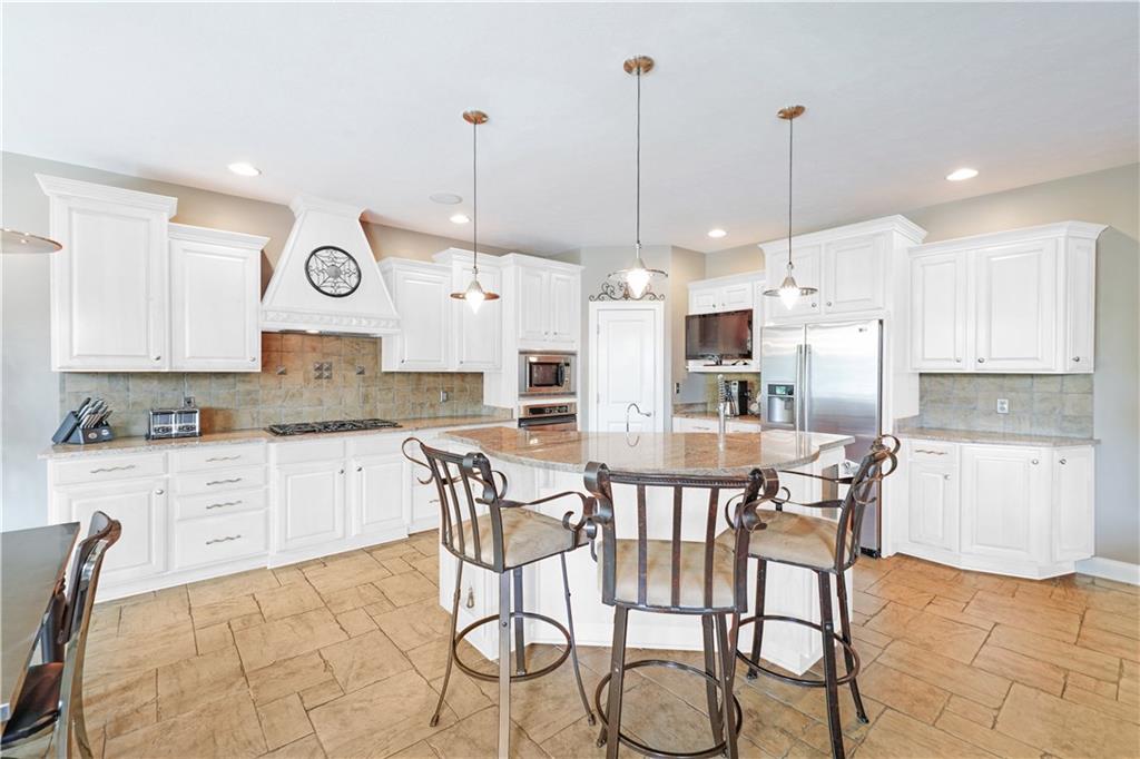 14003 Stone Key Way Fishers, IN 46040 - Photo 10 of 38 Gallery Image 10