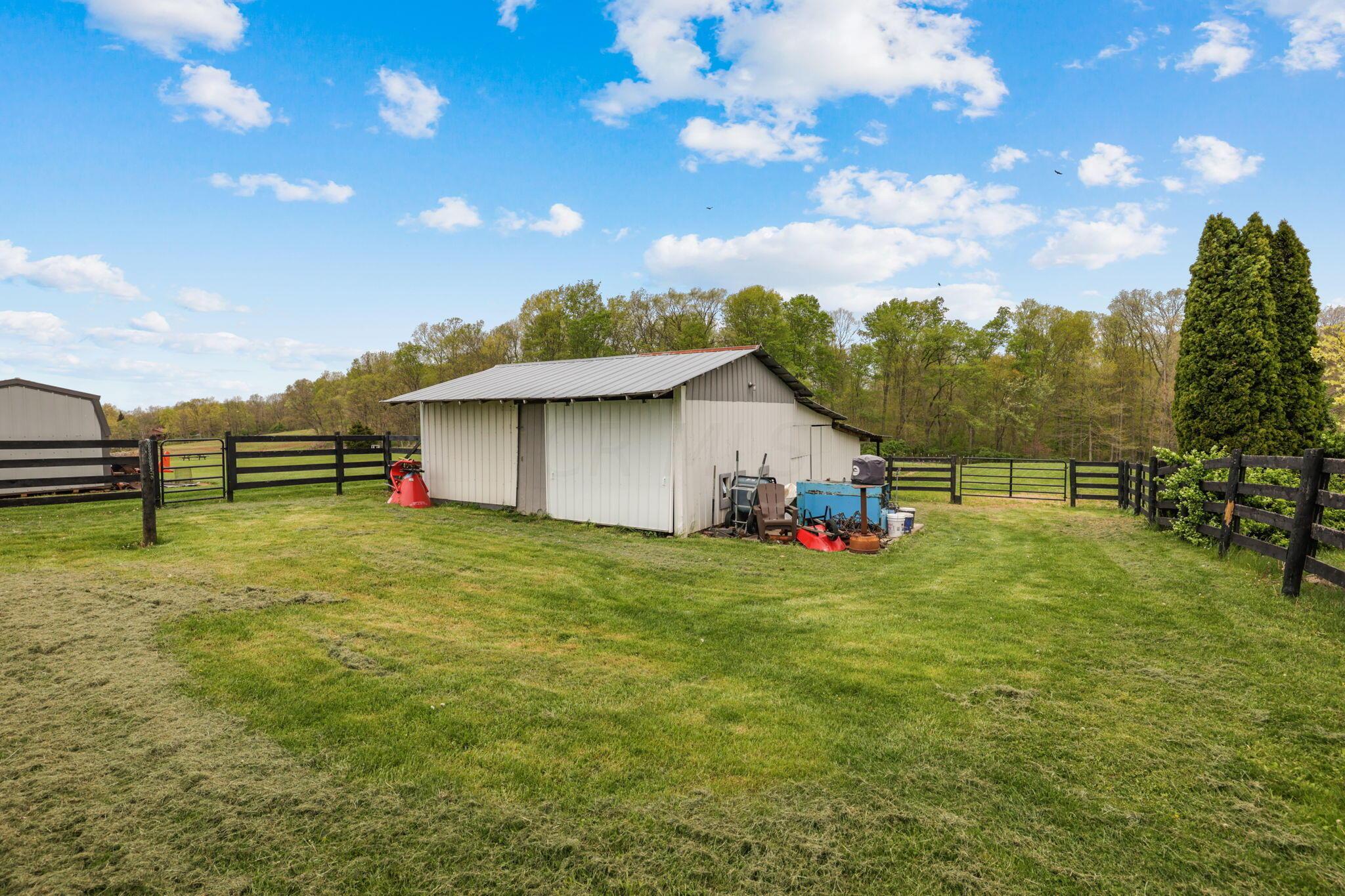 9451 Marietta Road Kingston, OH 45644 - Photo 51 of 74 51-web-or-mls-0N4A7038