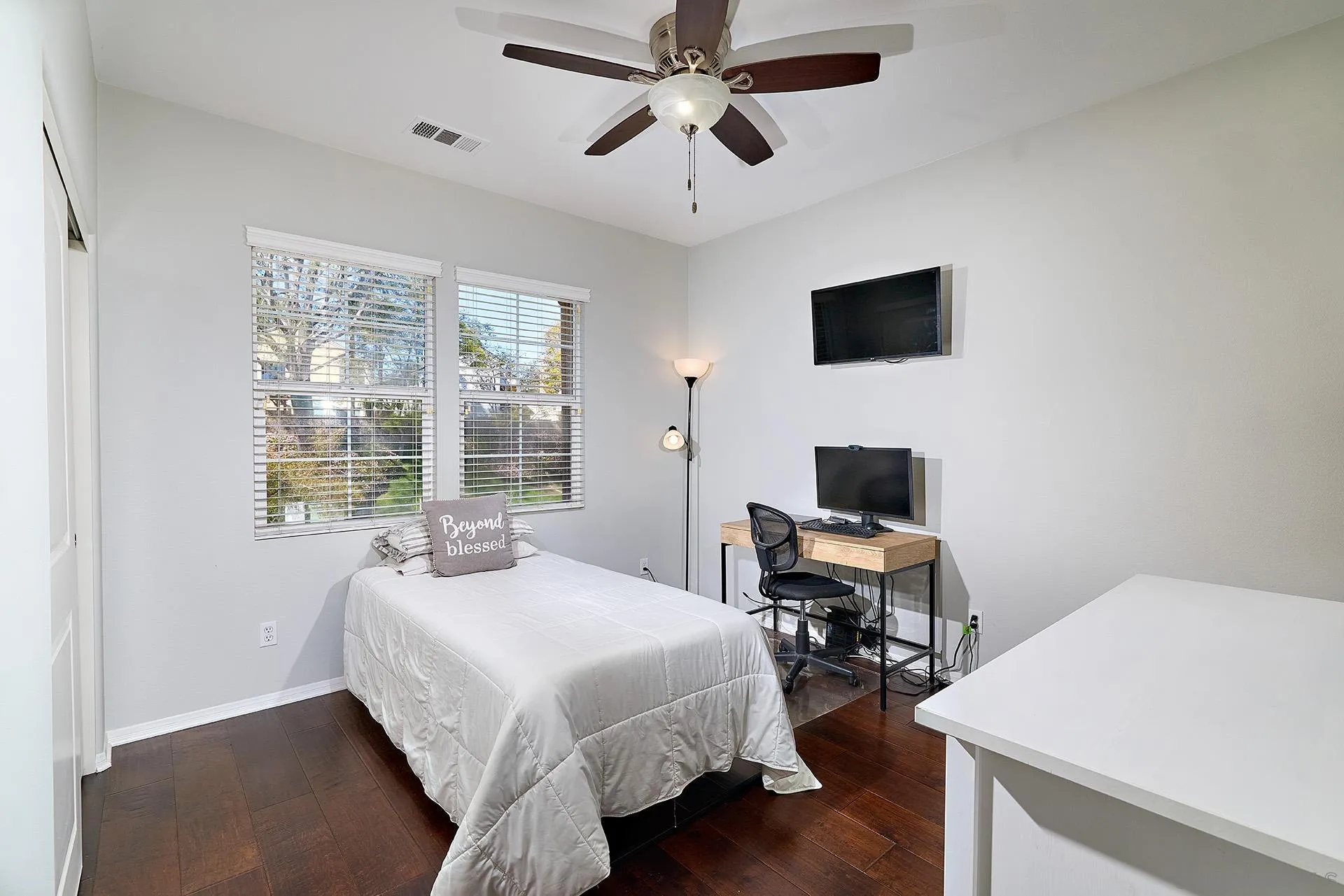 3402 Filoli Circle Carlsbad, CA 92009 - Photo 19 of 39