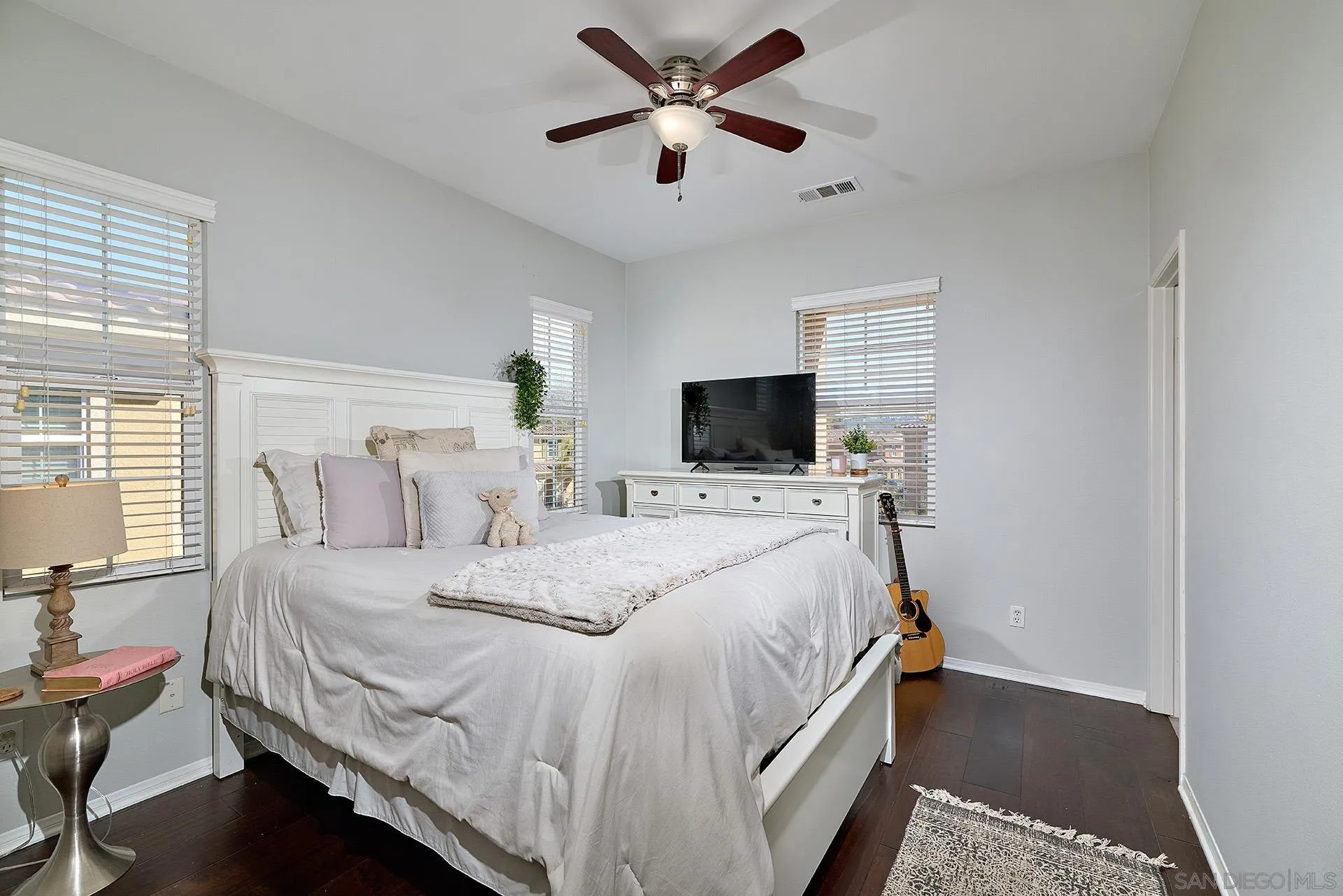 3402 Filoli Circle Carlsbad, CA 92009 - Photo 21 of 39