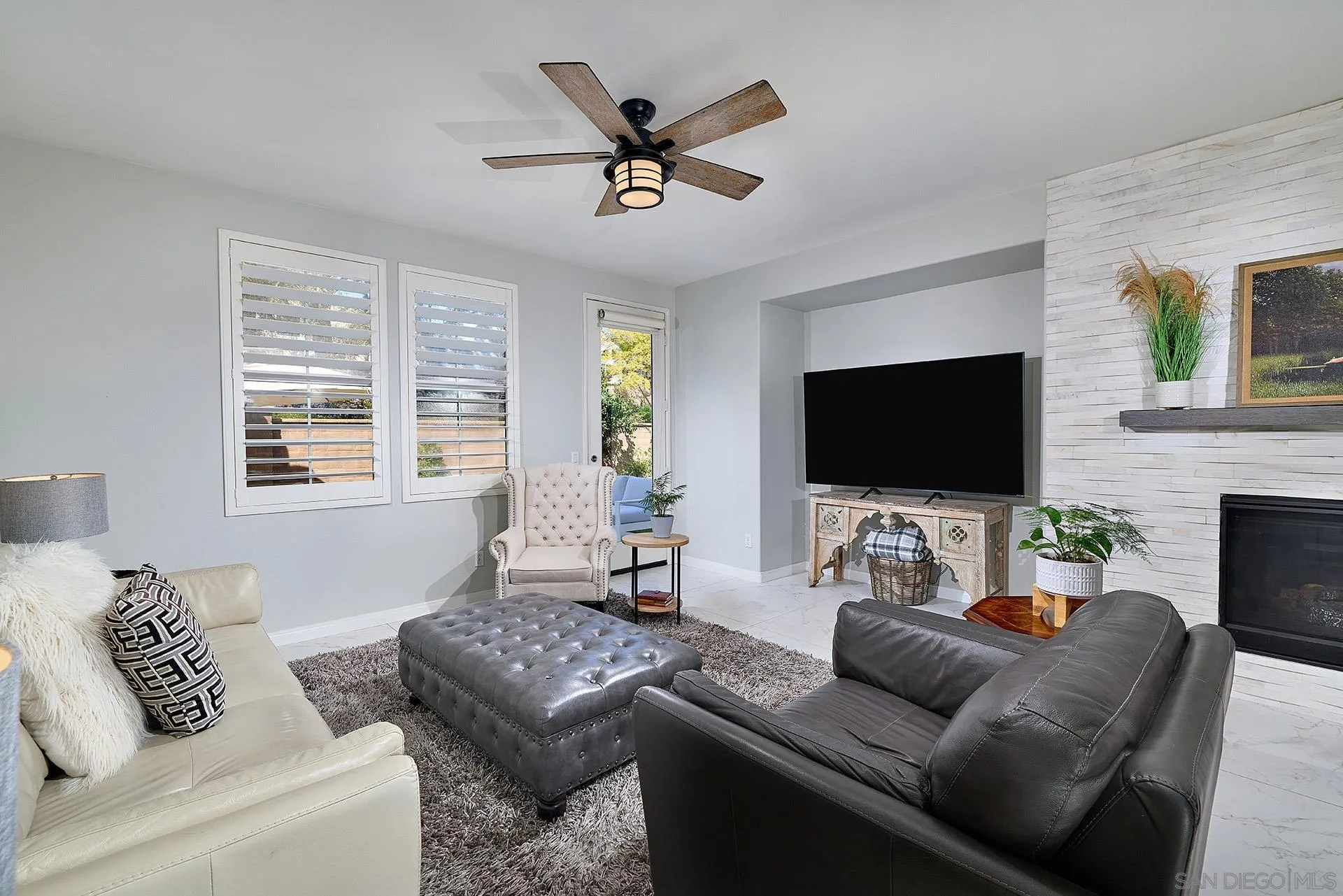 3402 Filoli Circle Carlsbad, CA 92009 - Photo 4 of 39