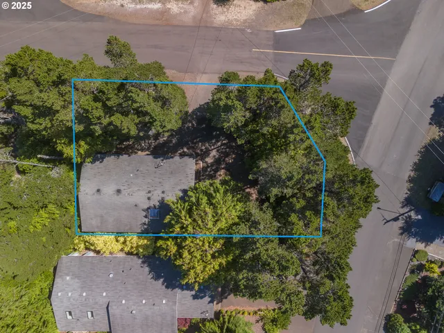 $409,000 | 5415 Hacienda Avenue, Lincoln City, OR 97367