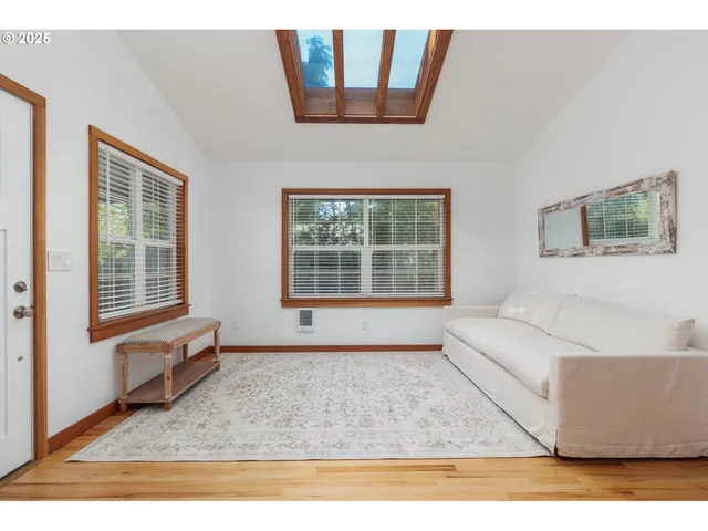 $409,000 | 5415 Hacienda Avenue, Lincoln City, OR 97367