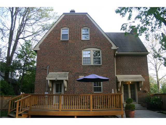 1950 Edgemont Road Upper Arlington, OH 43212 - Photo 2 of 18